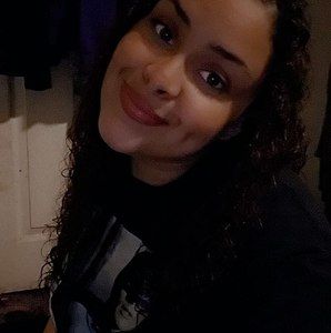 Meet your Posher, Gabrielle